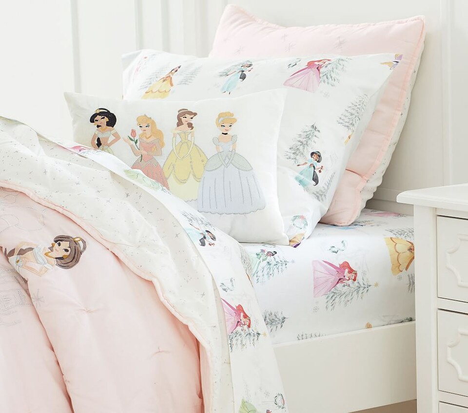 Disney® Princess Festive Organic Sheet Set & Pillowcases Pottery Barn